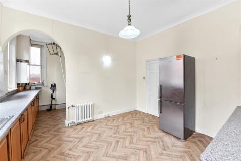 Kitchen-2.jpg