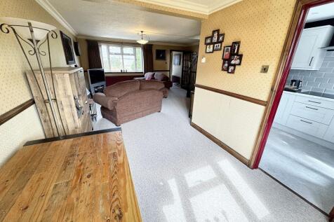 Living/ Dining Room