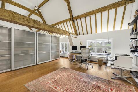 Study/Dressing Area