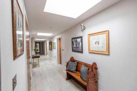Twigworth Views | Hall