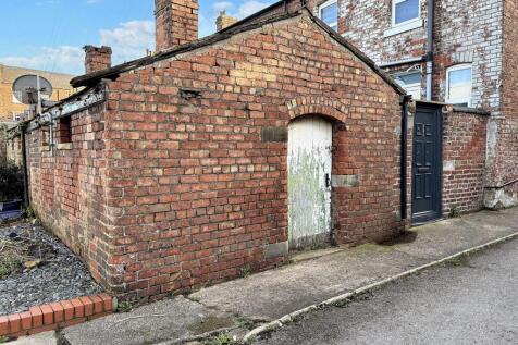 Outbuilding