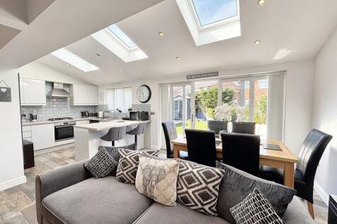 Open Plan Kitchen/Living