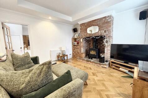 Lounge Additional