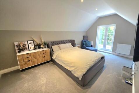 loft room.jpg