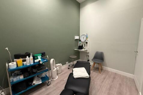 WhatsApp Image 2025-05-29 at 17.45.59.jpeg