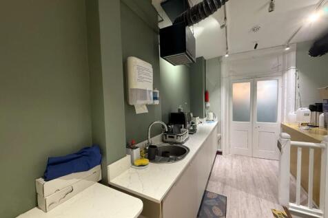 WhatsApp Image 2025-05-29 at 17.46.03 (1).jpeg