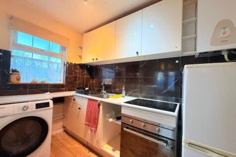 WhatsApp Image 2024-11-29 at 15.09.49.jpeg