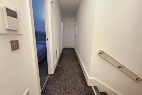 WhatsApp Image 2025-12-03 at 10.51.45.jpeg