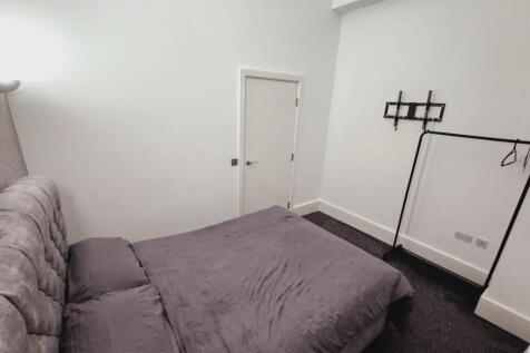 WhatsApp Image 2025-12-03 at 10.51.45 (2).jpeg