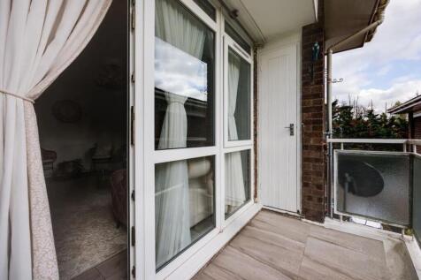 WhatsApp Image 2025-12-03 at 17.01.59.jpeg