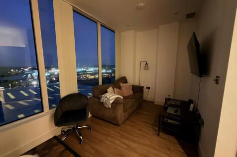 WhatsApp Image 2025-12-03 at 16.30.10 (1).jpeg