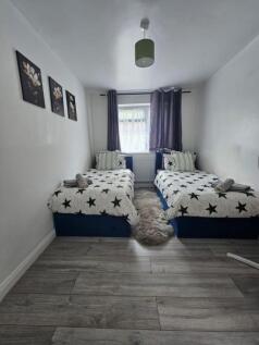 WhatsApp Image 2025-12-04 at 14.23.07 (1).jpeg