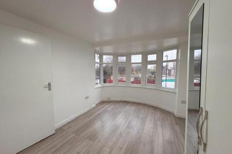 WhatsApp Image 2025-12-04 at 14.29.21.jpeg