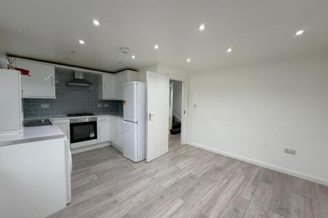 WhatsApp Image 2025-12-04 at 14.29.20 (2).jpeg