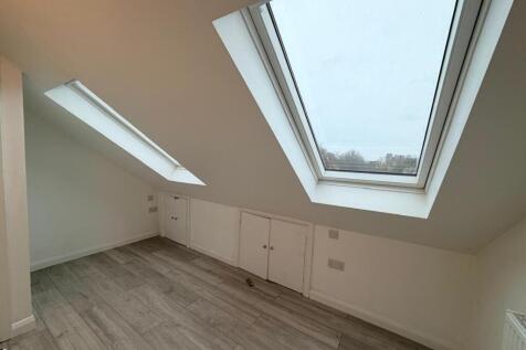 WhatsApp Image 2025-12-04 at 14.29.21 (4).jpeg