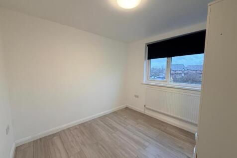 WhatsApp Image 2025-12-04 at 14.29.21 (6).jpeg