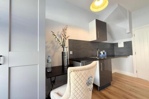 PHOTO-2025-10-14-16-07-38 3.jpeg