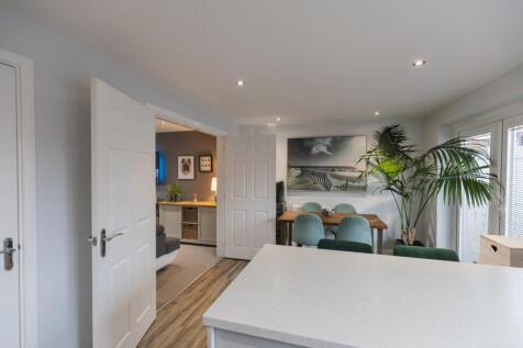 EWEMOVE HARTLEPOOL-6