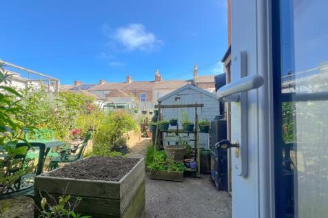 Garden - Rear