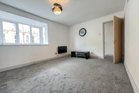 Amber Street Saltburn EweMove-1