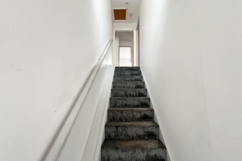 Amber Street Saltburn EweMove-8