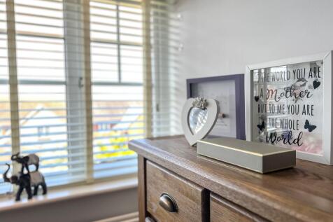 Abercorn Redcar EweMove-4