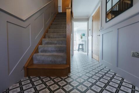 Woodchester EweMove 4