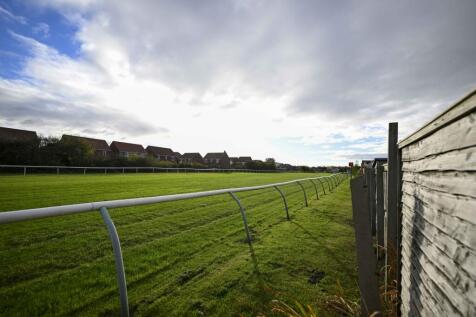 43 Fernwood Redcar-21