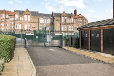 Property Image 11