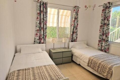 Bed 3