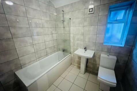 Bathroom.jpeg