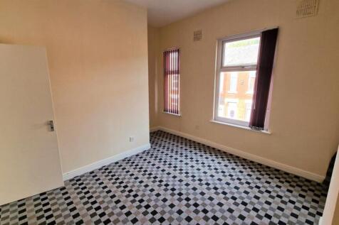 Upstairs Bedroom 1