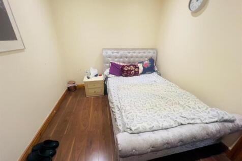 d2d877ae-cd65-4a4c-9b8a-415a725bcf69.jpeg