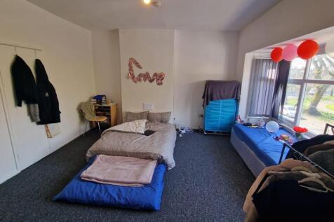 WhatsApp Image 2025-03-20 at 12.09.48.jpeg