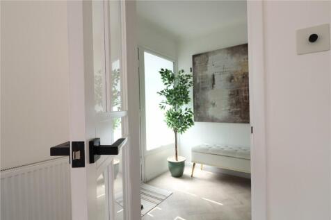 Lounge To Hall