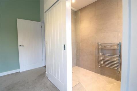 Bedroom / Ensuite
