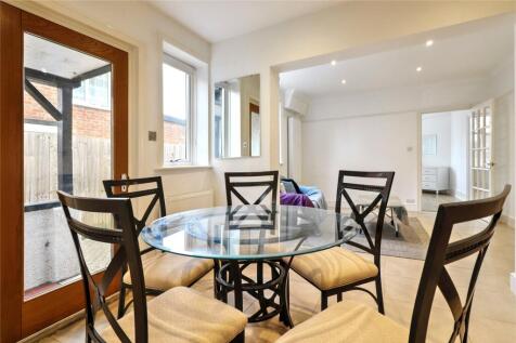 Breakfast Room