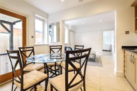 Kitchen / Breakfast