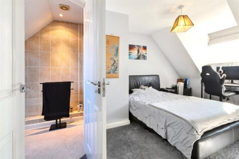 Bedroom 2 &amp; Ensuite