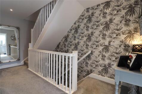 1st Floor Landing