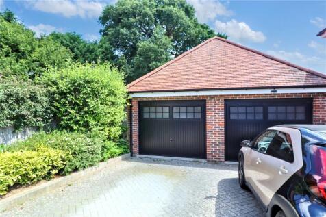 Garage/Parking