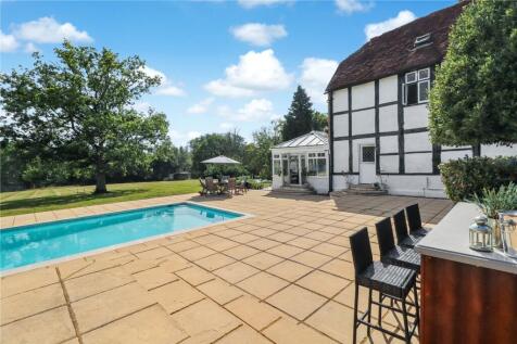 Pool and Bar