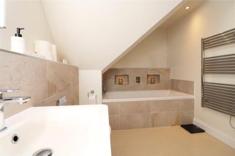 Bath/Shower Room