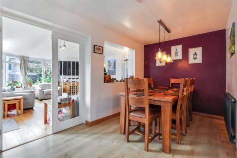 Dining/Family Room