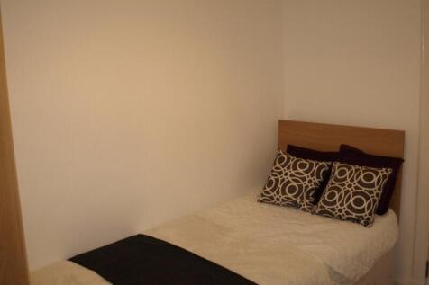 4_bedroom 3.JPG