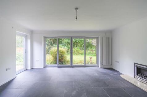 8 Erasmus Way (23 of 40).jpg