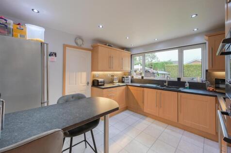 13 Highfield Avenue (6 of 26).jpg