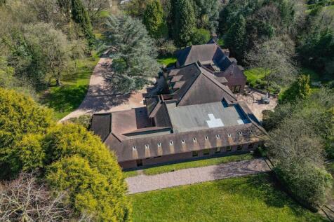 Court Manor (5 of 10).jpg