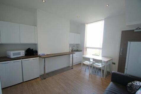 39 Wellington St. PR1 8TQ [2].jpg