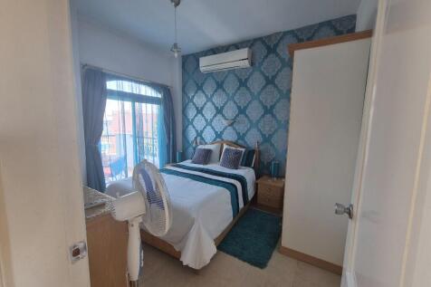Master Ensuite